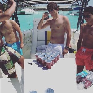 Meet your Posher, Antonio